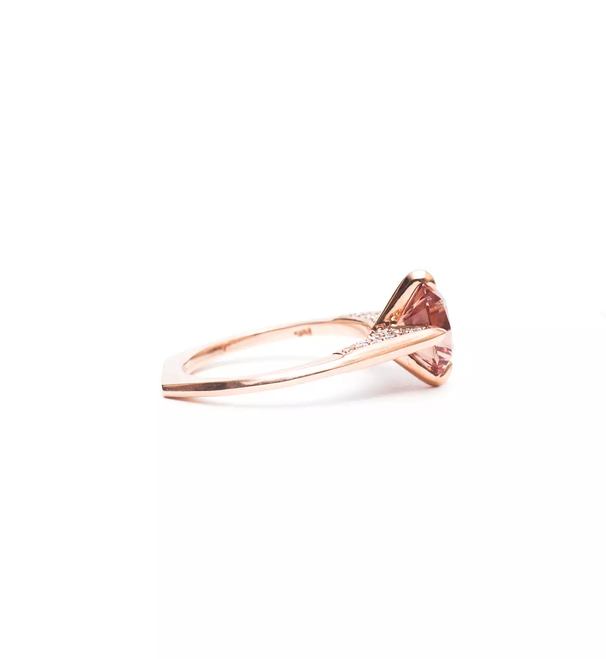 1.82 ct Garnet Minimalist Ring