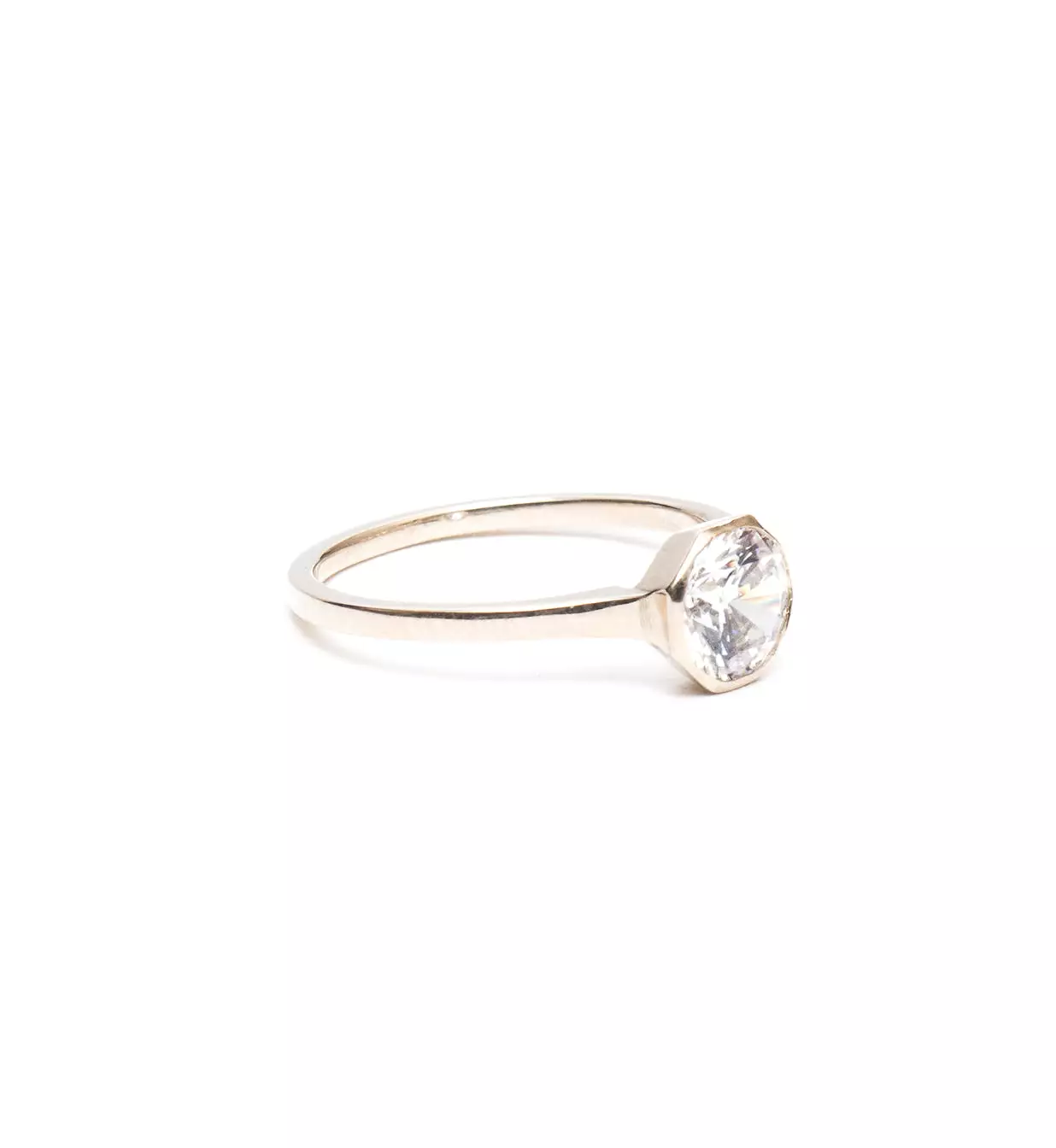 Allium Octad Diamond Ring with Notch