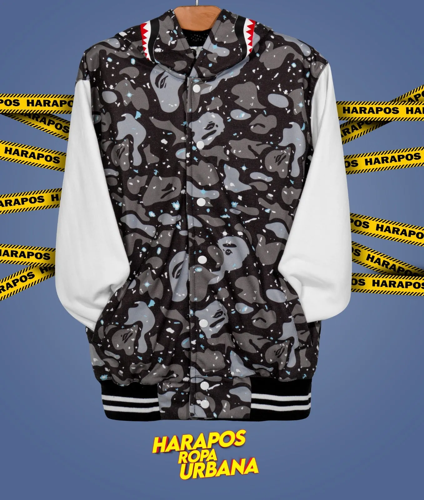 Chaqueta bape universitaria negro camuflado mangas blancas