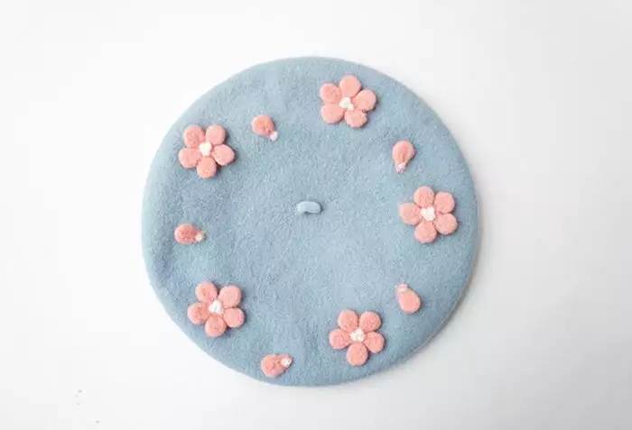 ''CHEEER BLOSSOMS'' BERET BY51031