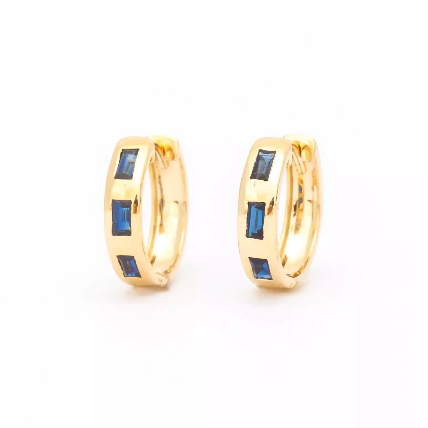 Flush-Set Blue Sapphire Baguette Huggie Hoops