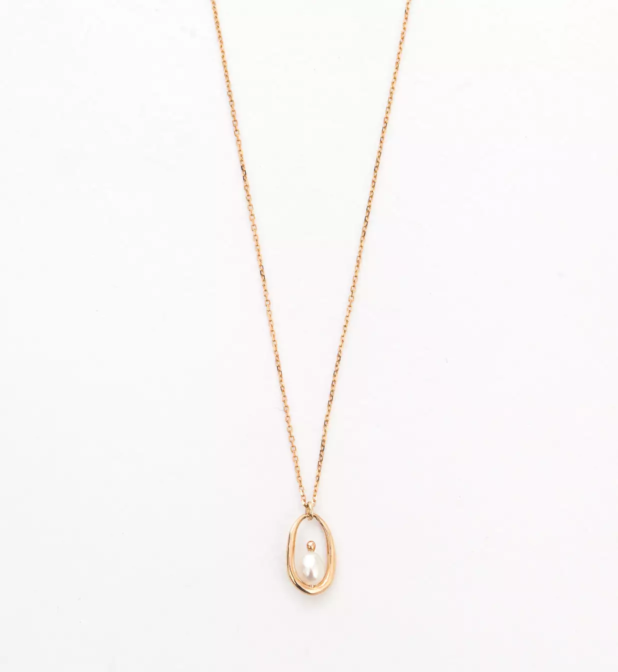 Pearl Droplet Necklace