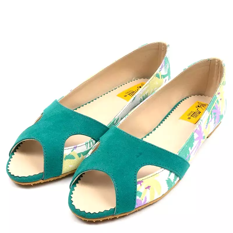 Women Green Multi Pumps